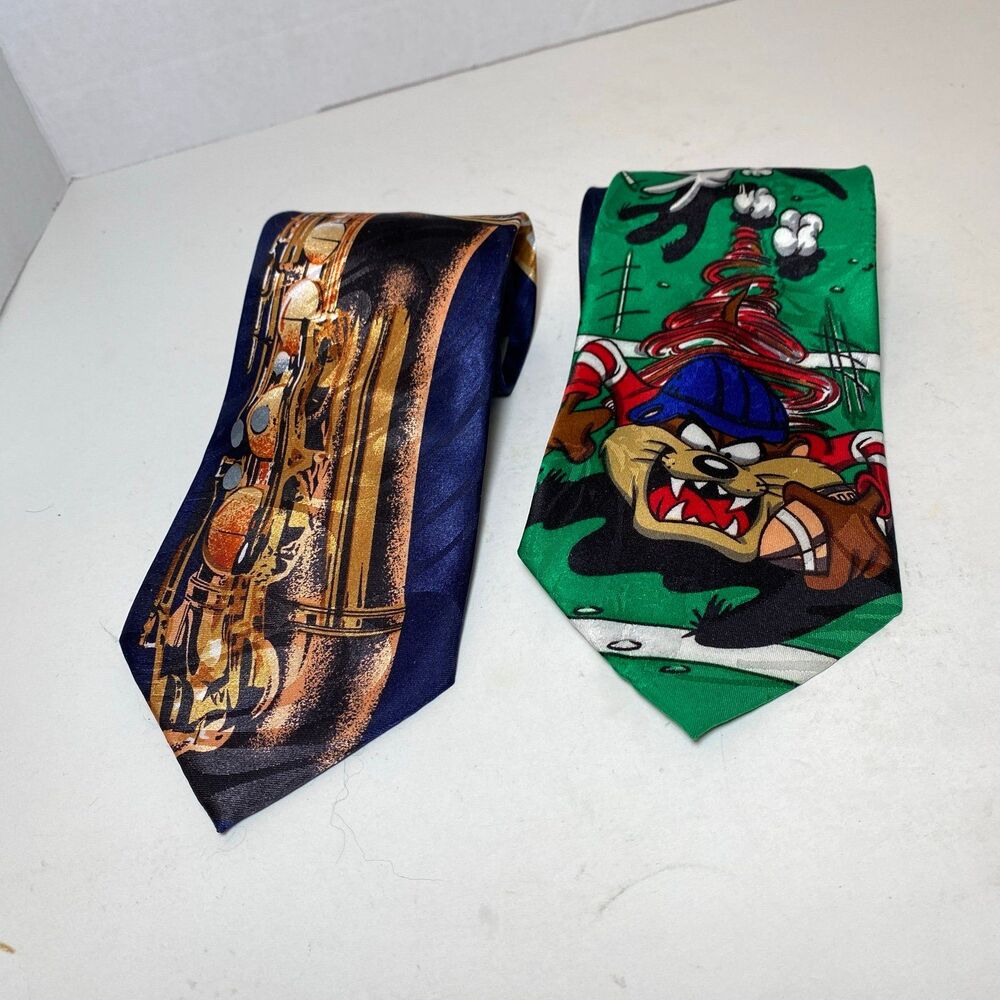 Bundle of 2 Vintage Ties 52x4 Italian Fratello Saxophone, Looney Tune Bugs & Taz